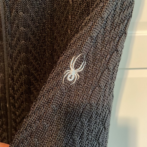 Spider Cable Knit Zip front sweater jacket - Picture 6 of 9